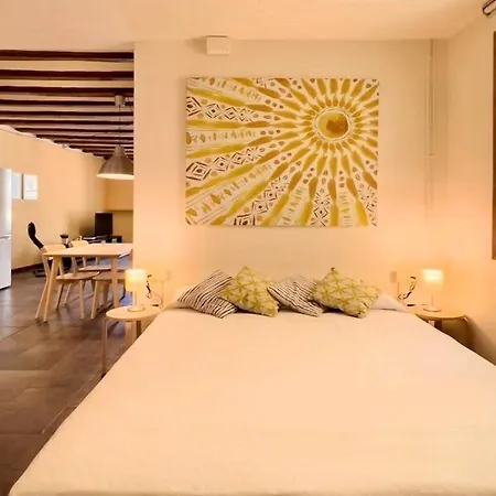 Appartement Yellow Apartament In The Center